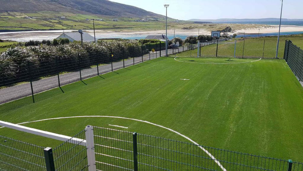 3G pitch at Colāiste Chomāin Rossport