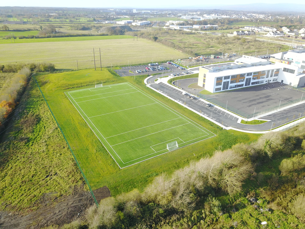 artificial grass sports surface at Portlaoise Parish Schools
