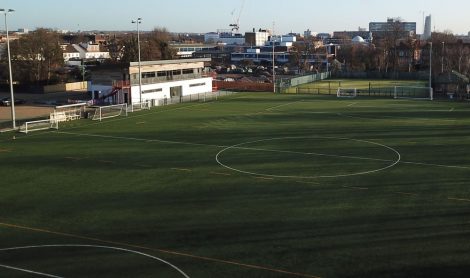 Sports pavilion, Club Des Sports